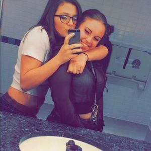 Meet your Posher, Britta